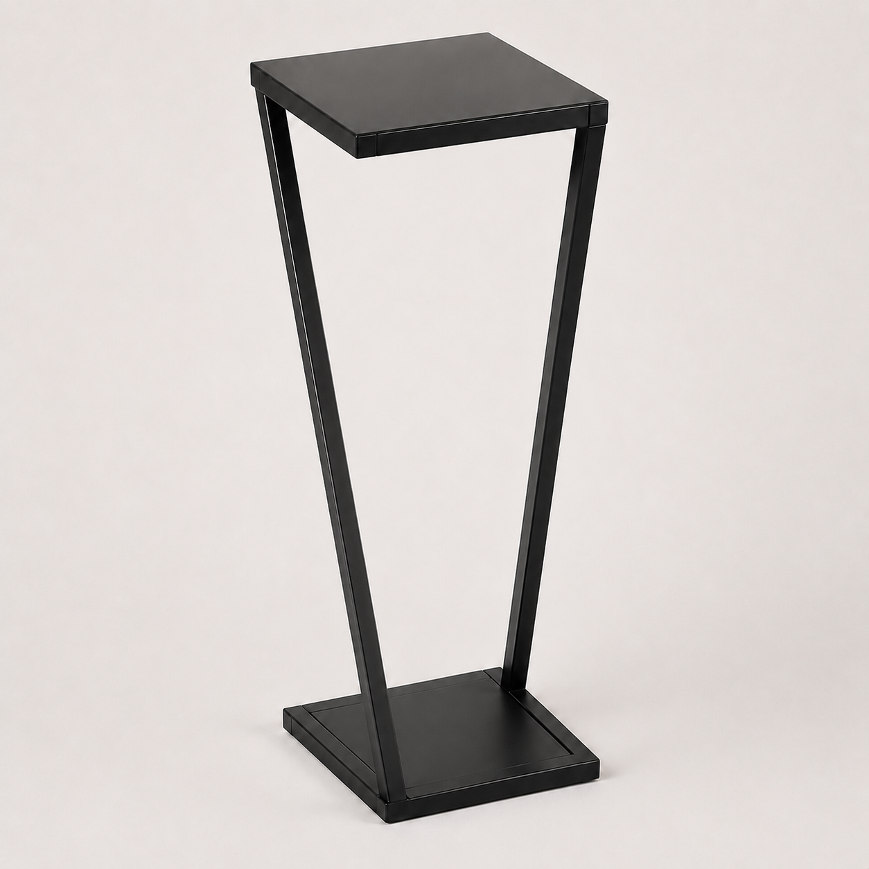 Metal Scissor Stand Medium